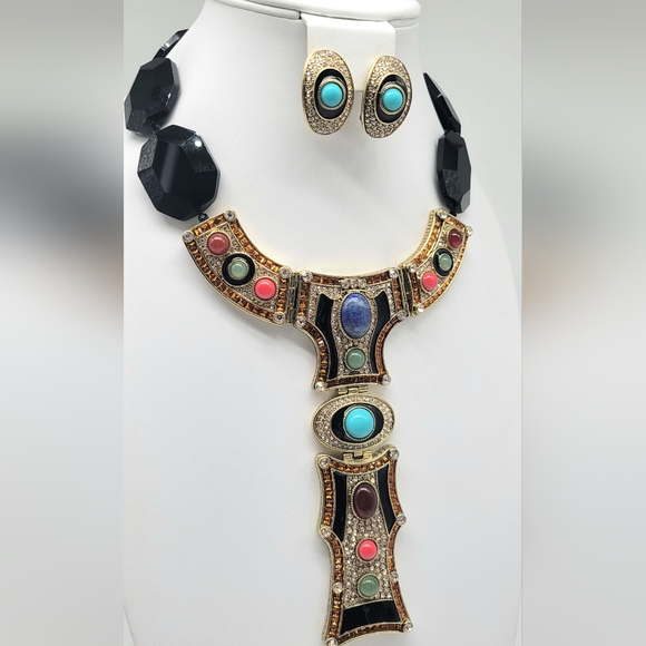 Heidi Daus Onyx and Swarovski Crystal Art Deco Statement Necklace + Earring Set - Picture 6 of 13